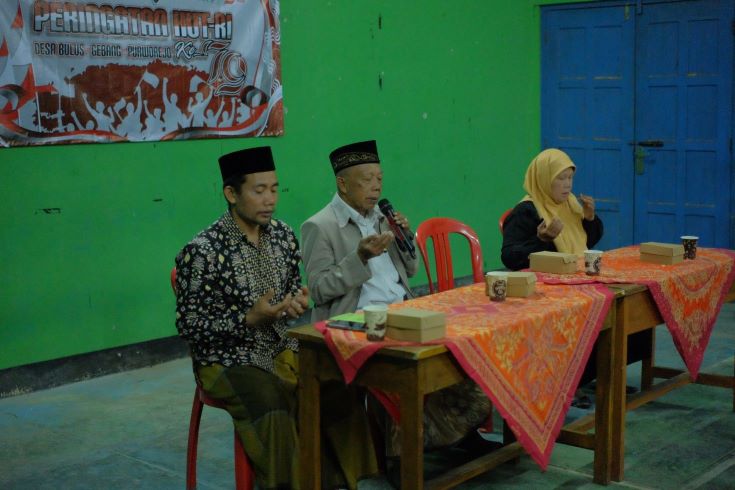 SAMBUT HUT RI KE 79, DESA BULUS MENGADAKAN ACARA MALAM TSYAKURAN